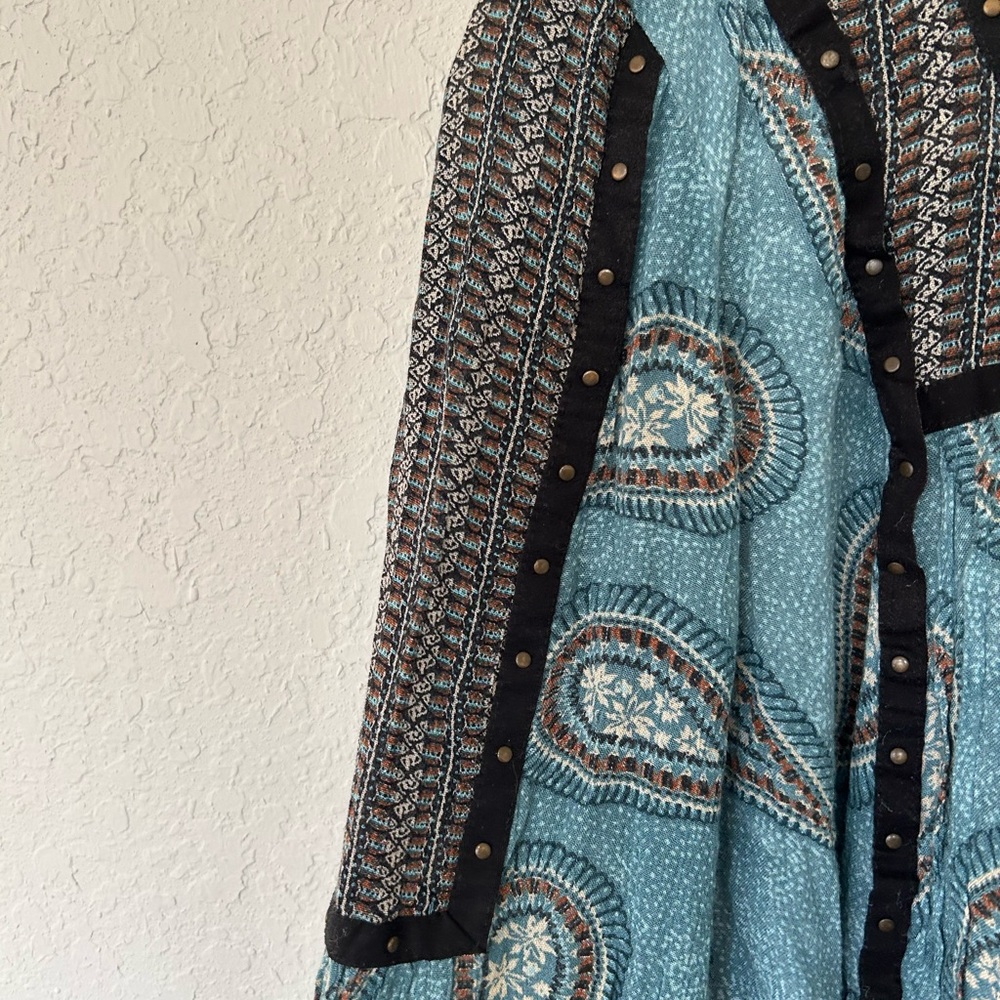 Boho Style & Co. Paisley Print Peasant Blouse with Black Trim, Southwestern Sz M - Picture 3 of 8